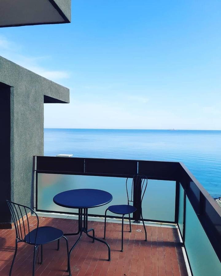 Attico Suite Spiaggia Bari Ngoại thất bức ảnh