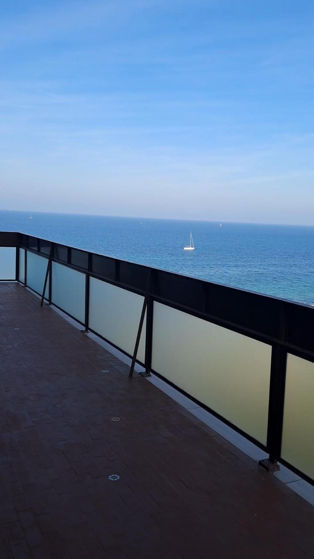 Attico Suite Spiaggia Bari Ngoại thất bức ảnh
